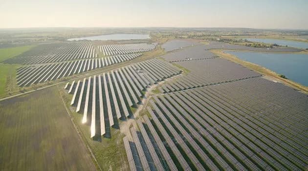 Elektrownie słoneczne w Polsce: Jakie są największe i ich potencjał?