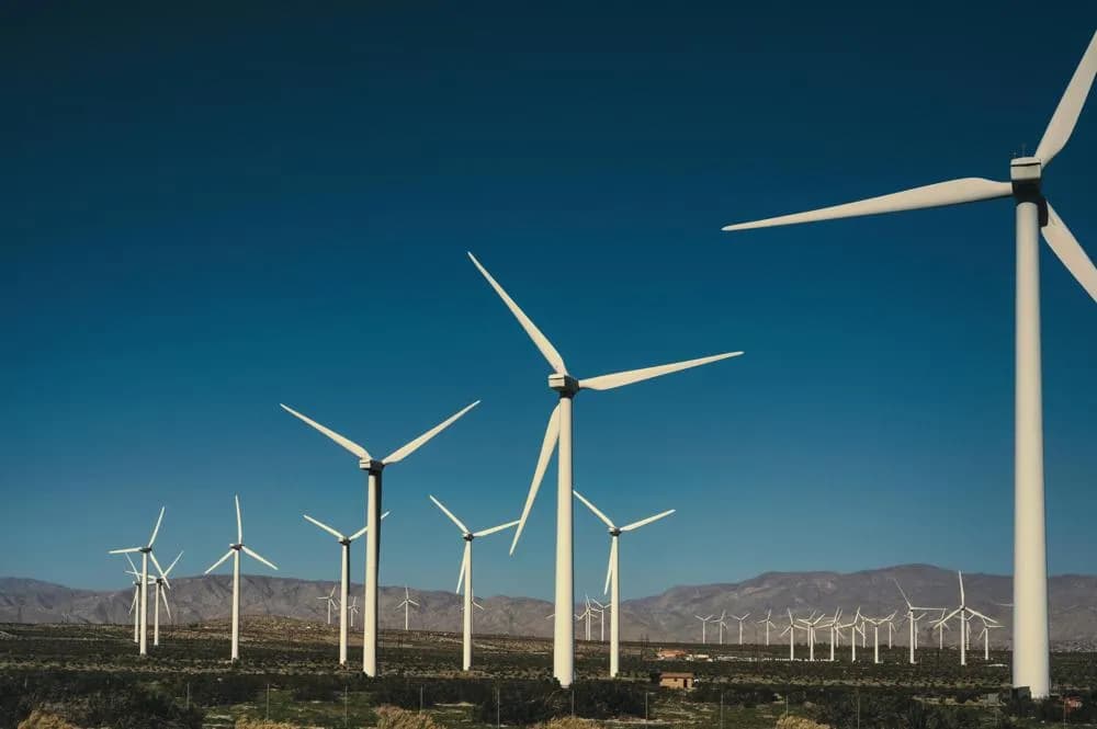Jak zrobic elektrownie wiatrowa 12V i oszczędzaj na energii