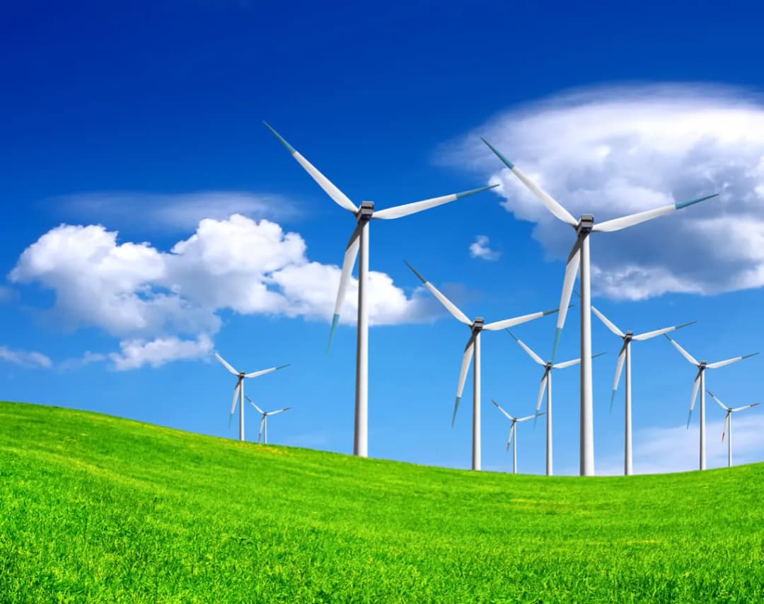 Wady i zalety energii wiatrowej – co warto wiedzieć przed decyzją?